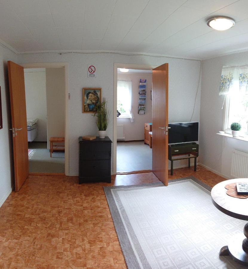 Stuga Vad Vatten Åsarp Exterior photo